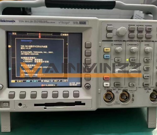 One tektronix tds3012b - tektronix,