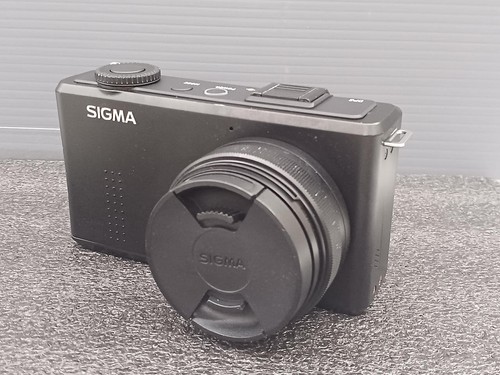 Fotocamera digitale sigma - sigma, dp2