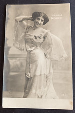 CARTOLINA ITALIA CANTANTE ARTISTA VIRGINIA CAVALIERI DONNA FEMME Italy postcard