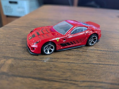 Hot wheels ferrari 599 - hot,
