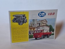 OM 100 Vintage Depliant In