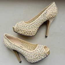 Lady Couture Evy Peep Toe Gold
