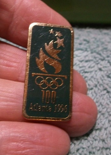 Spilla bavero logo anelli - bavero,