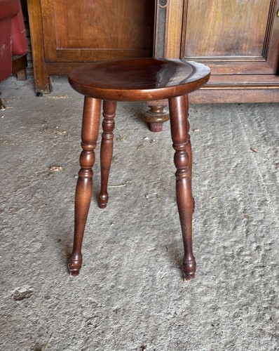 Sgabello legno - sgabello,