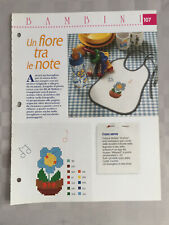 Schema punto croce Bambini Un fiore tra le note bavaglino orso bimbo