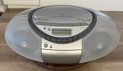 Sony cfd s350 radio - ~,