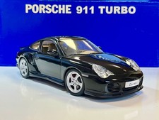 1:18 AutoArt Porsche 911 996