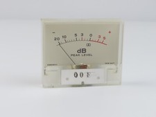 *Teac C-3X* VU Meter con parte