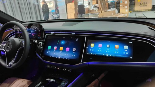 Schermo passeggero autoradio