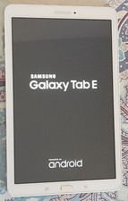 Tablet Galaxy Tab E 9.6 8GB WIFI PURE WHITE 3G con confezione e accessori