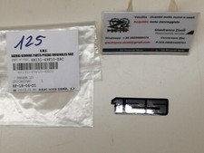 68131-49F10-E8C Suzuki BUGMAN 125 adesivo decal emblema carena posteriore DX/SX