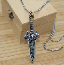 🔥 Ciondolo catena spada da