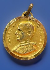 Vintage Catholic Pope Paulus VI, Sts Peter & Paul Gold Tone Medal
