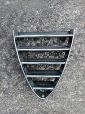GRIGLIA PARAURTI VENTILAZIONE STEMMA ALFA ROMEO 156 156041273