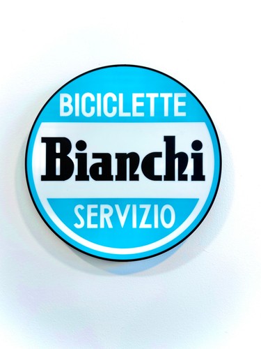 Bianchi sign wall - 🧿,