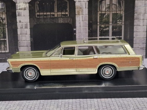 Goldvarg ford usa - 1/43,