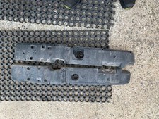 Assorbitore/rivestimento polistirolo paraurti anteriore BMW 535 D. Anno 2004