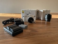 Nikon 1 J bianca kit Obiettivo VR 10-30 + Obiettivo Nikkor 30-110