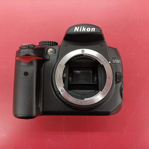 Nikon d5000 551258 - nikon,