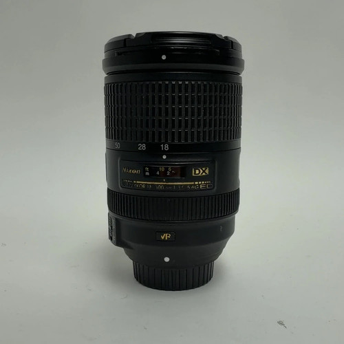 Nikon nikkor 300 mm - 18-300,