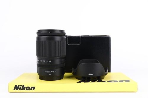 Nikon 200mm vr - z,