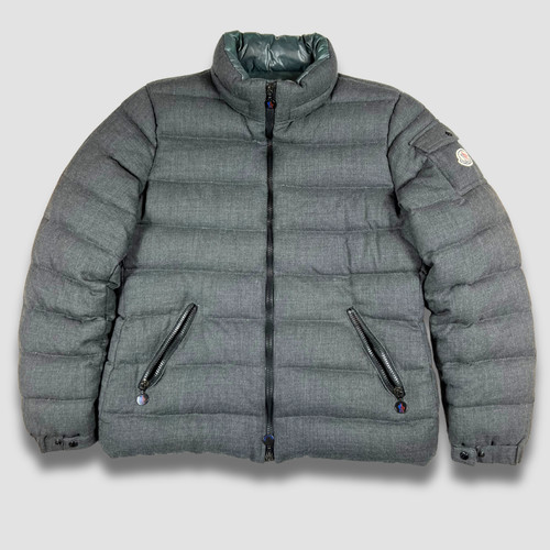 Moncler piumino grigio donna