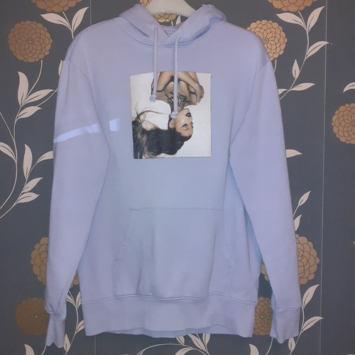 Ariana grande small felpa - ariana,