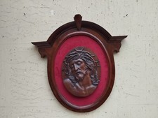 ANTICA CORNICE CAPO-LETTO UMBERTINO CON SCULTURA GESÙ IN LEGNO BASE DI VELLUTO