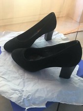 Decollete con plateaux Frau, in velluto nero, numero 37, tacco 7, indossate poco