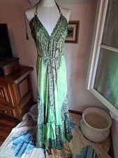 abito estivo O.P.C. verde in seta scollo a V e scollo schiena