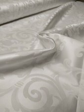 Tessuto per tappezzeria a