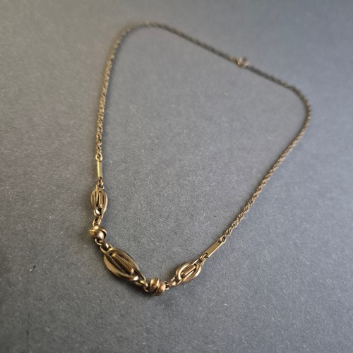 Collana antica con - , elementi