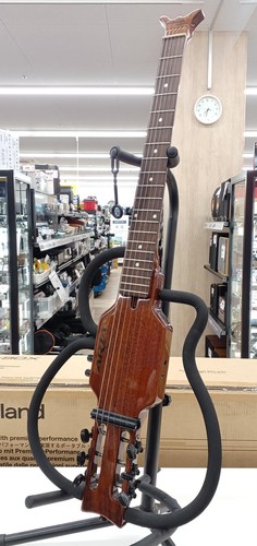 Chitarra silenziosa aria - chitarra,