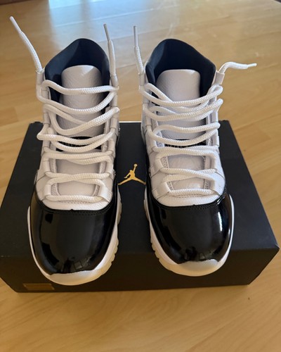 Air jordan retro - air,