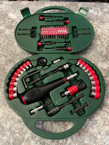 Hitachi set pezzi - 60, vari