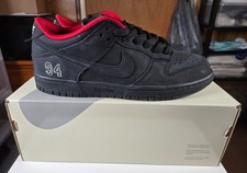 Supreme Nike Dunk SB Low nere