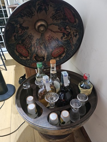 Mini bar portabottiglie