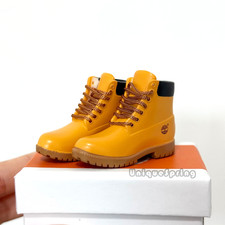 Scarpe stivali tatici scala