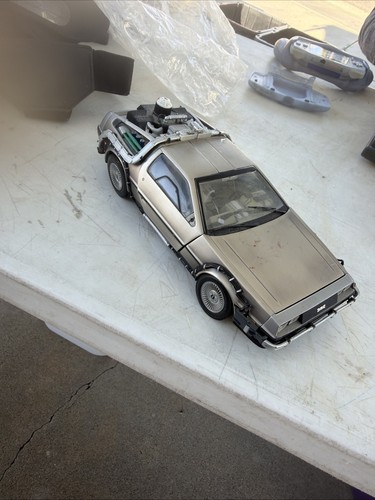 Delorean pressofuso 18 - delorean,