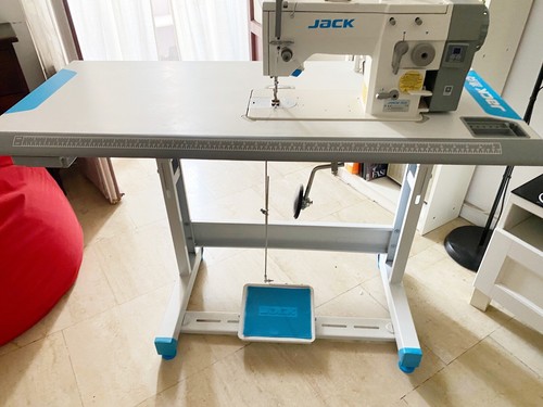 Macchina cucire jack punto - macchina,