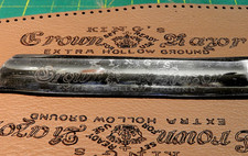 Antico Rasoio a Mano Libera