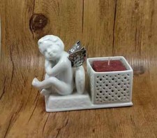 Angelo con portacandela porcellana con rifinutura decoro platino cm 15 x 9 x 6