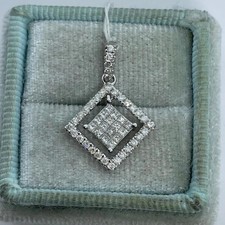 Graziosa catenina ciondolo