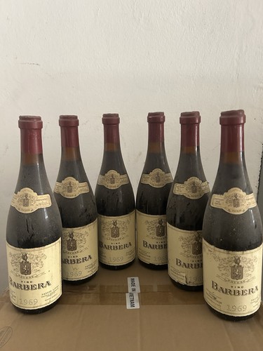 Bottiglie barbera pavese - barbera,