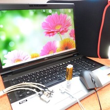 Fujitsu N532 17 pollici FULLHD