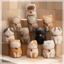 Statuina in legno cartone