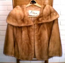 Stola/giacca in pelliccia di