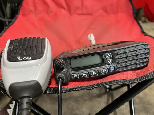 Radio icon f6121d - radio, usata