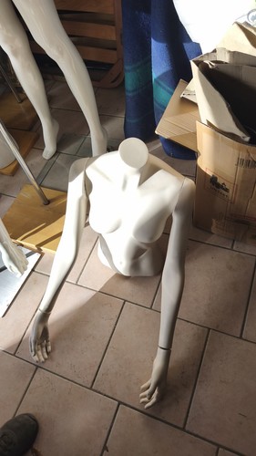 Mezzo manichino donna - mezzo,