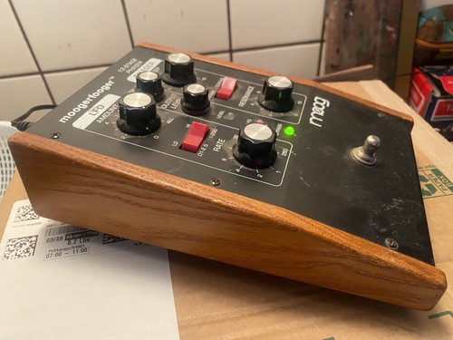 Moog 103 moogerfooger - moog,